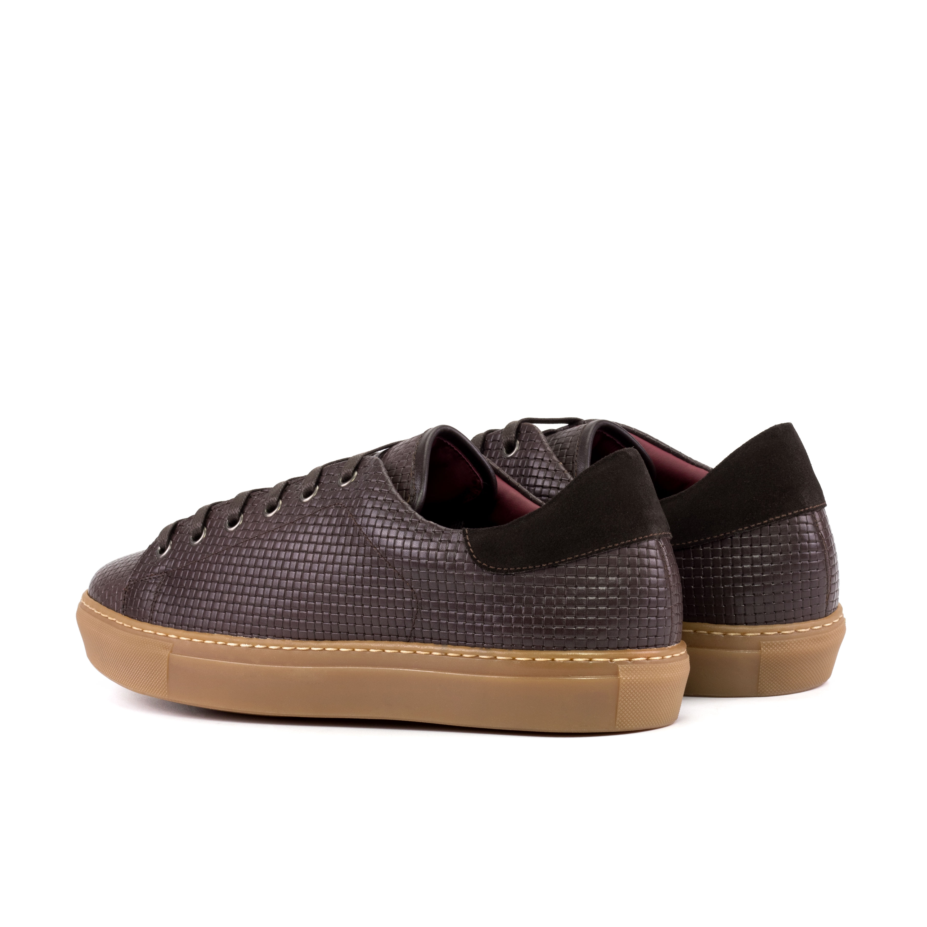 Sneaker en daim brun foncé, semelle caramel | Maison Le Duc Sneaker Daim Brun fait main - Maison Le Duc